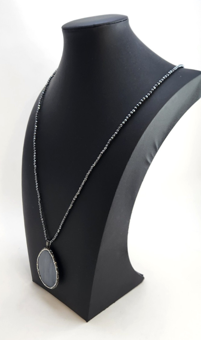 Vintage Joan Rivers Gray mother of Pearl and Rhinestone Pendant Necklace 33 in