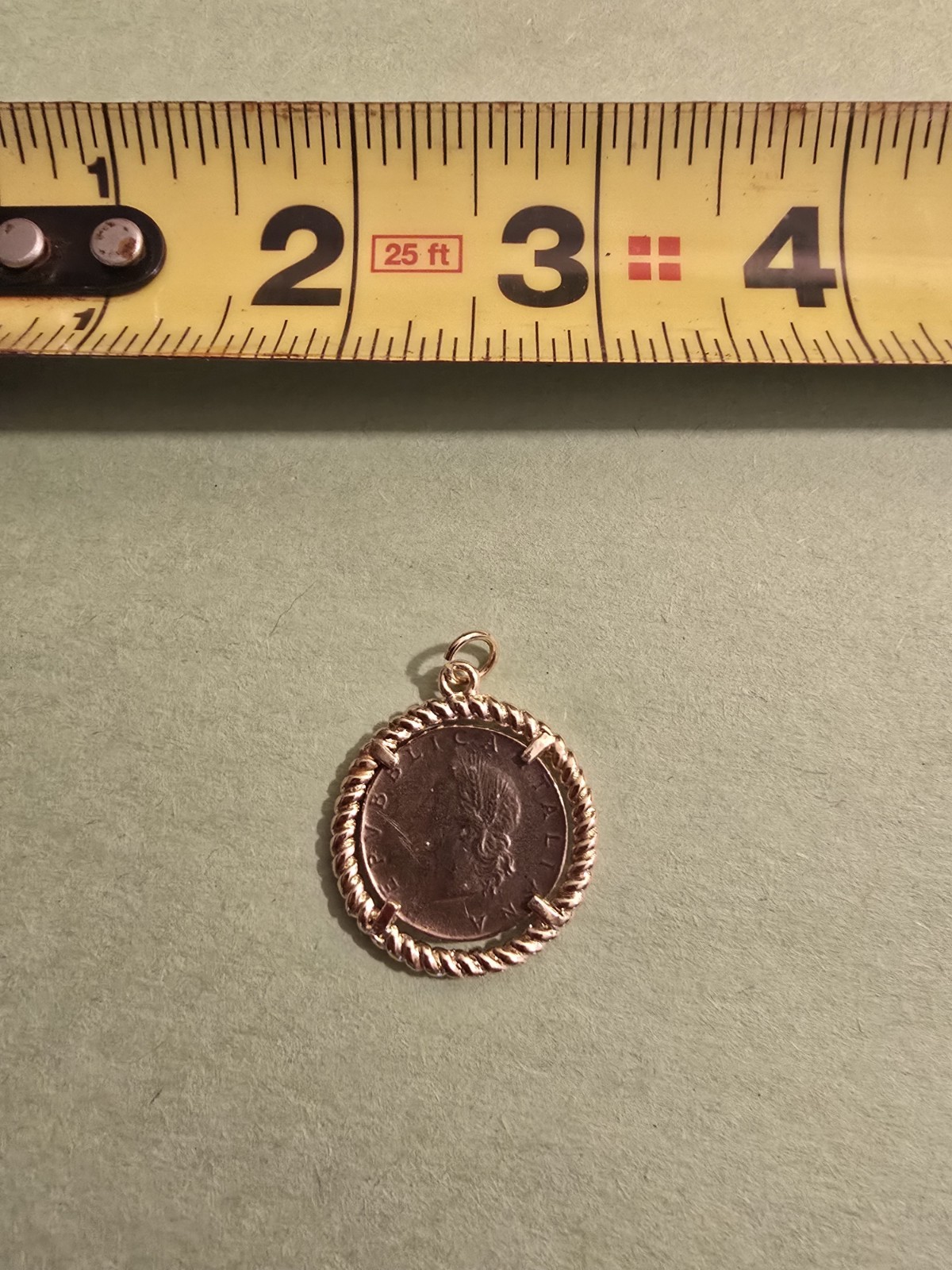 Liberty Coin Pendant Charm Rope Bezel Setting w/ Bail Yellow Gold Metal