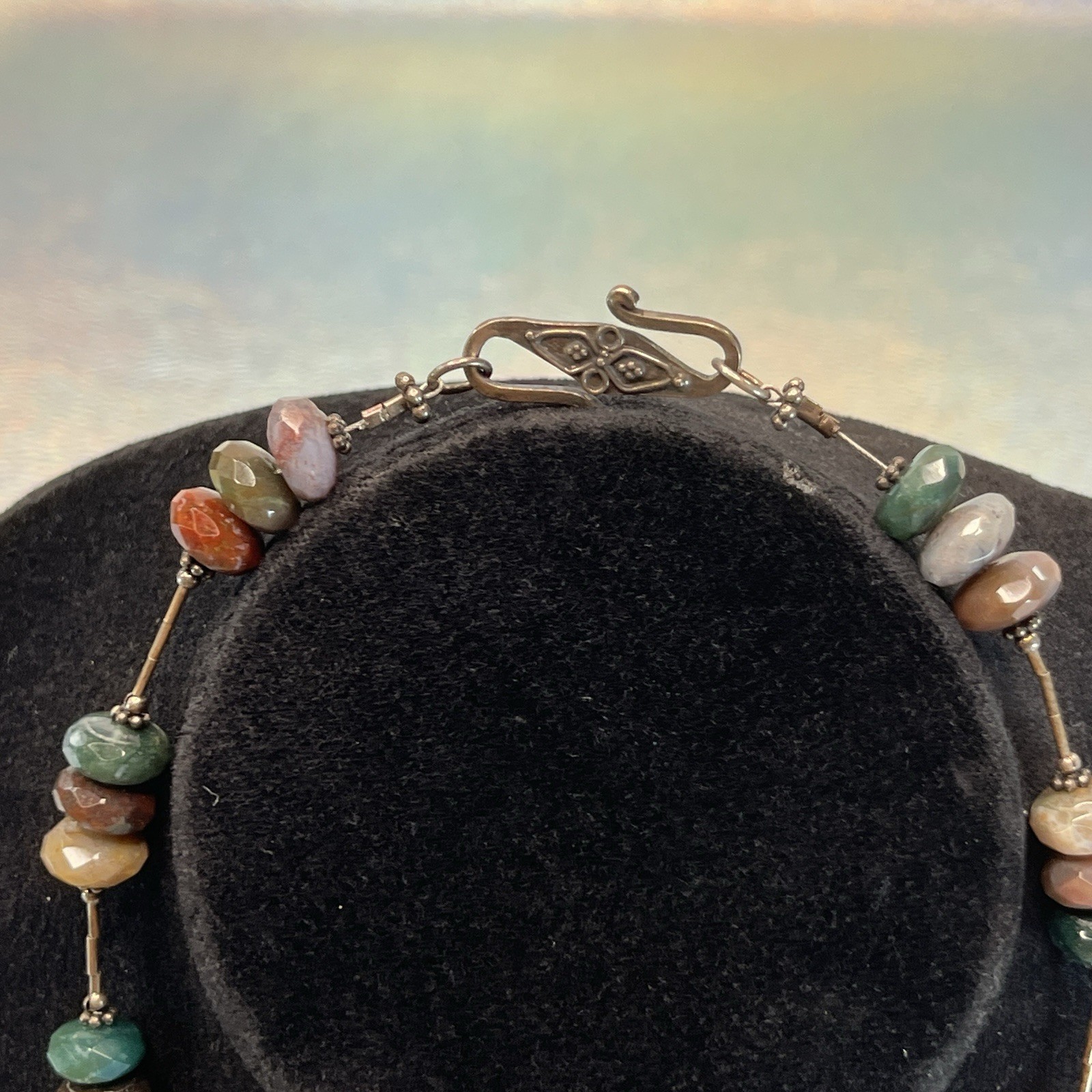 Vintage 18” Faceted Agate Necklace With Sterling Closure