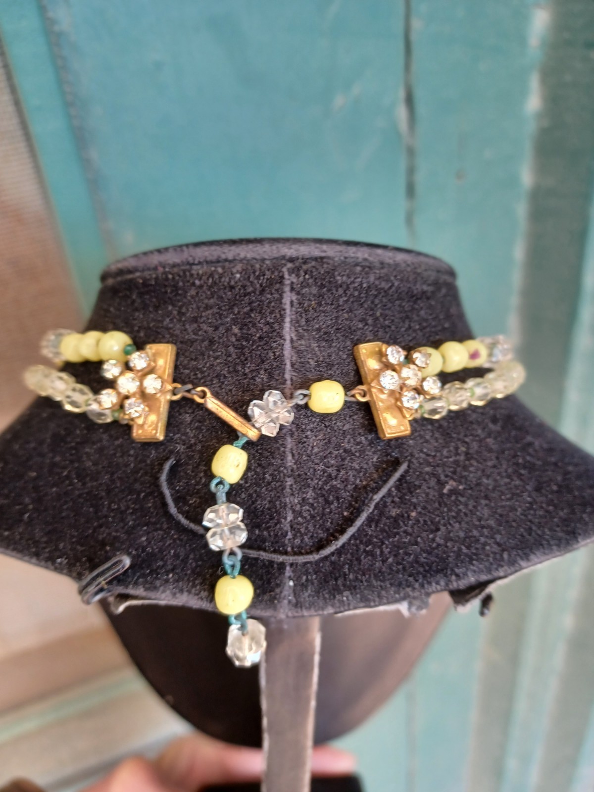 VINTAGE MIRIAM HASKELL ? CRYSTAL BEADS RHINESTONE ENAMEL FLORAL CLUSTER NECKLACE