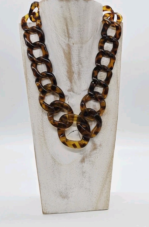 Faux TORTOISE SHELL Necklace Rootbeer Lucite Acrylic Chain Link Rings Graduated