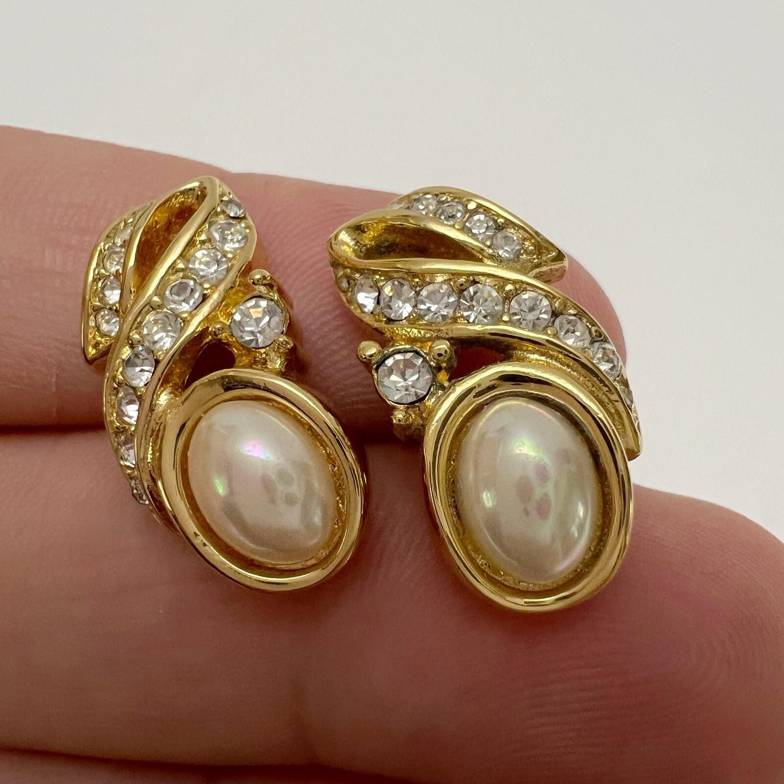 Vintage Faux Pearl Rhinestone Sculptural Swirl Ribbon Goldtone Stud Earrings
