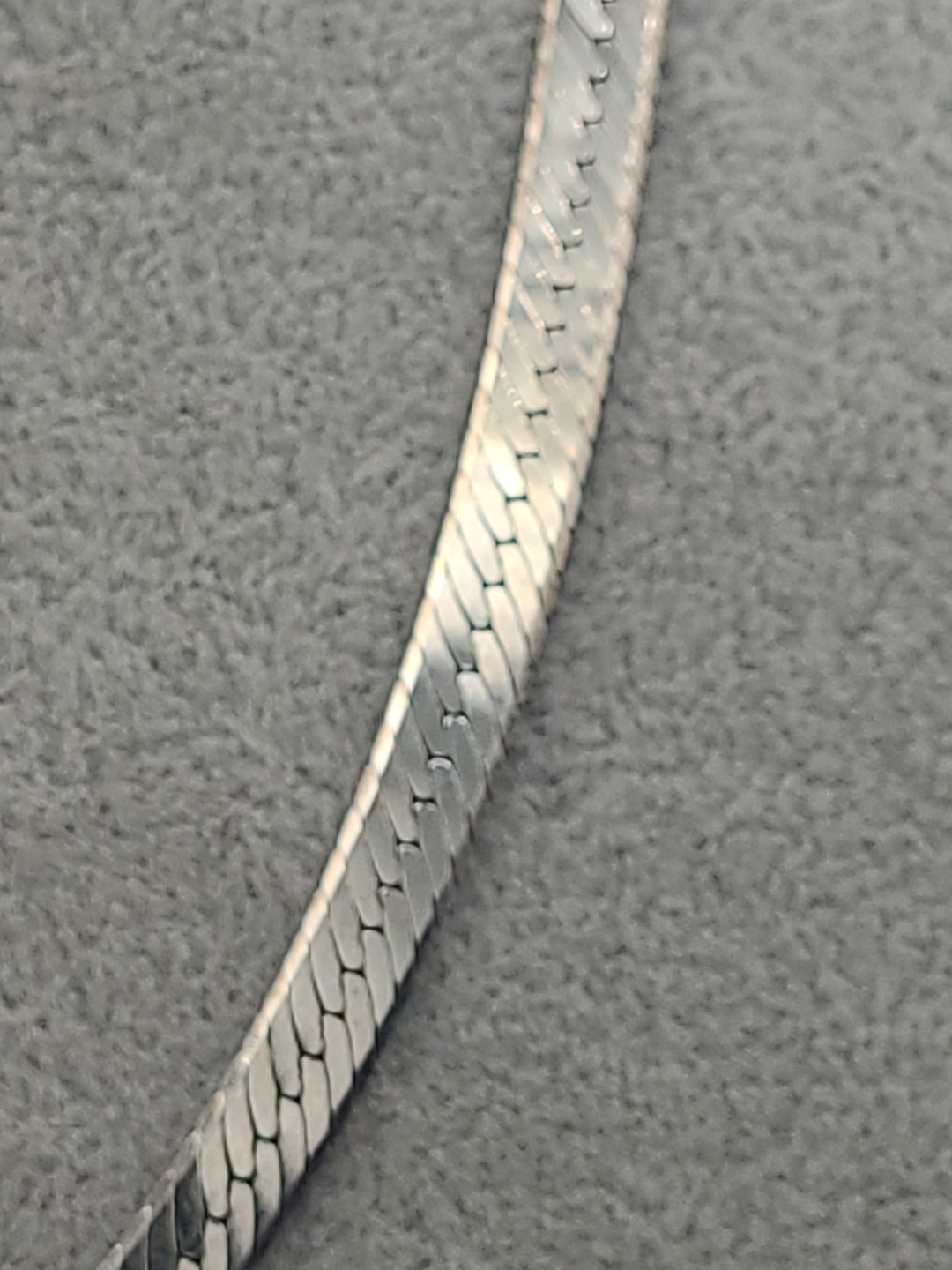 VTG Herringbone Chain Sterling Silver 24” 5.3mm 20.7g ONE KINK HARDLY VISIBLE