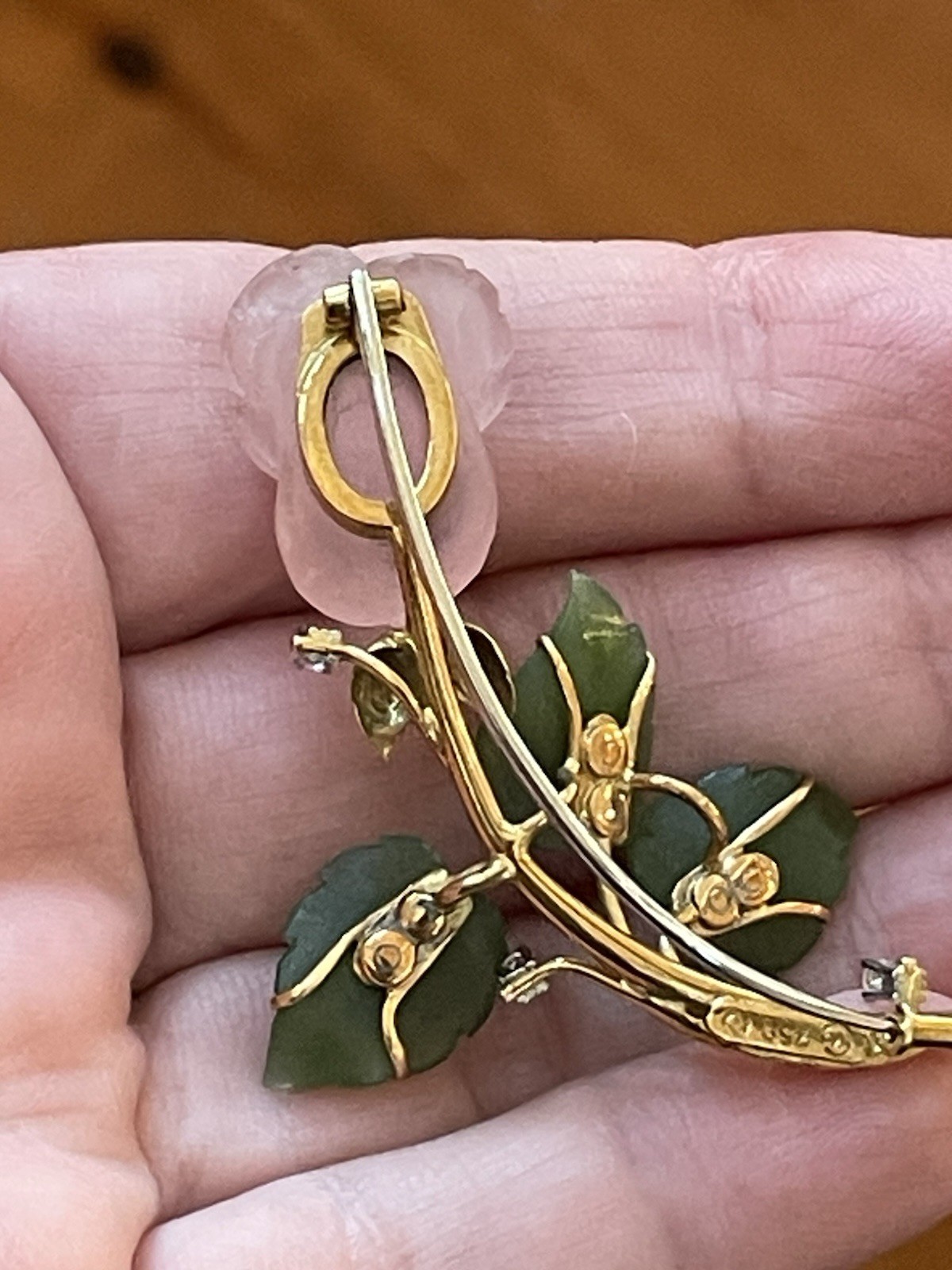 Stunning Vintage 750 18k Gold Jade Diamonds Rose Quartz Pin 13 Grams Rosebud