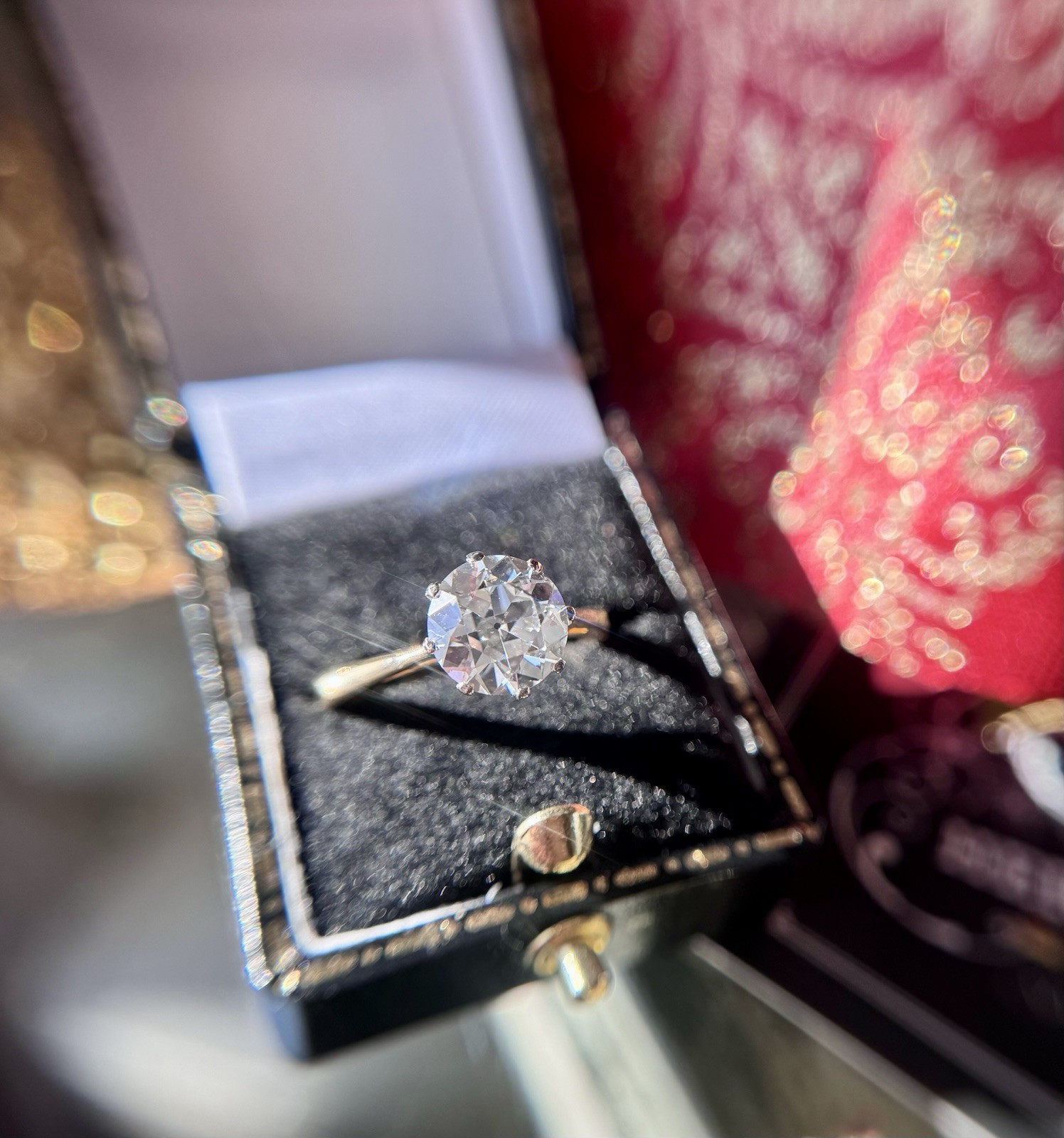 Vintage 18k Gold 2.35 carat Old European Cut Diamond Engagement Ring