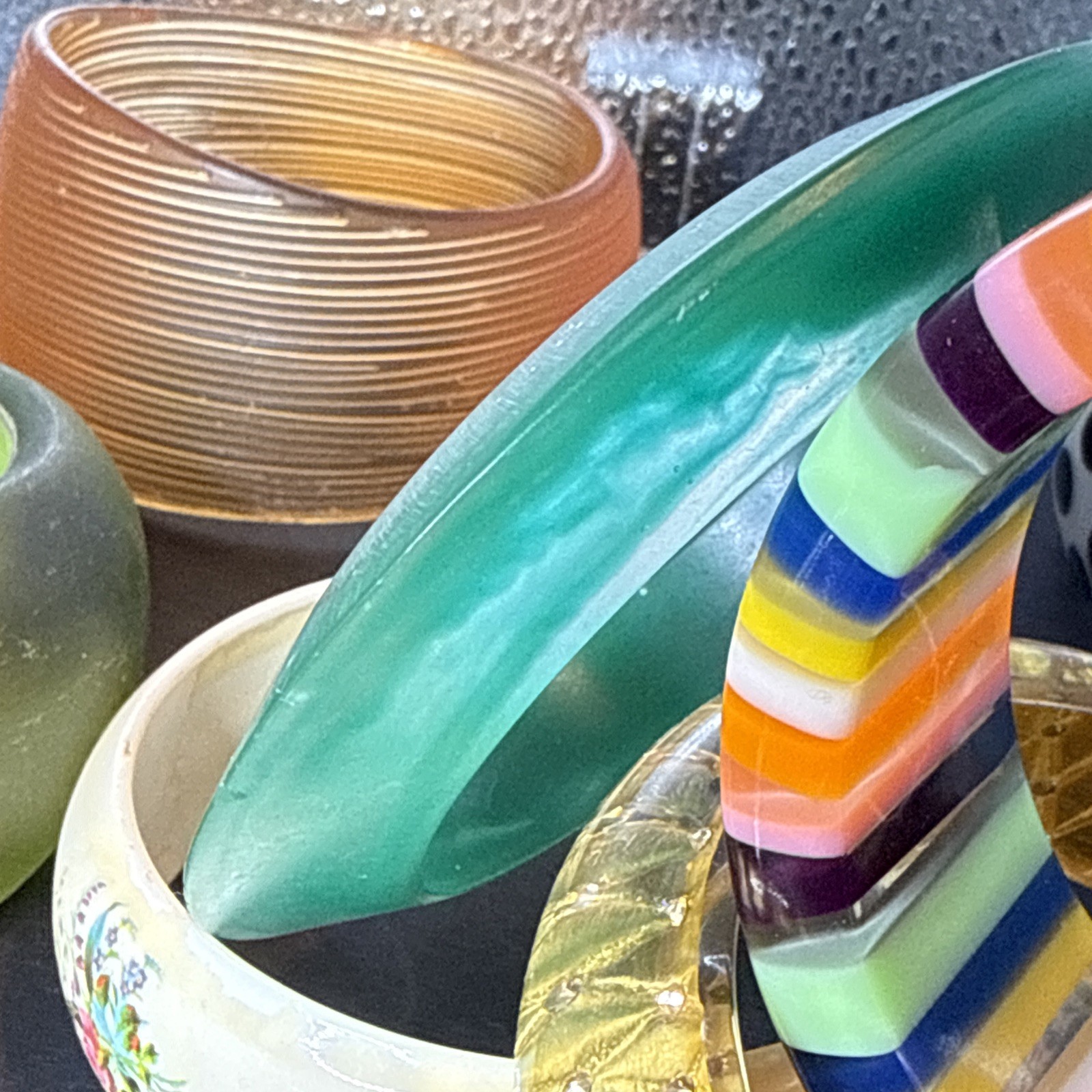 Vintage 12 Celluloid & Lucite Plastic Bracelets Variety Collection