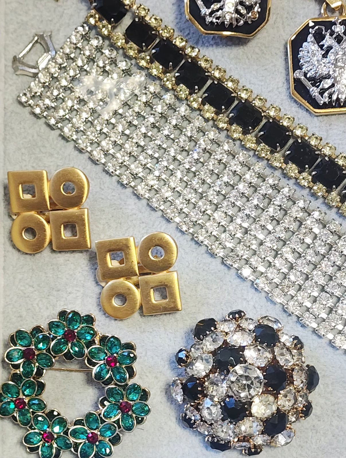 VtgJewelry Lot 20pc Juliana #6786 Joan Rivers Crown Trifari Miriam Haskell C855