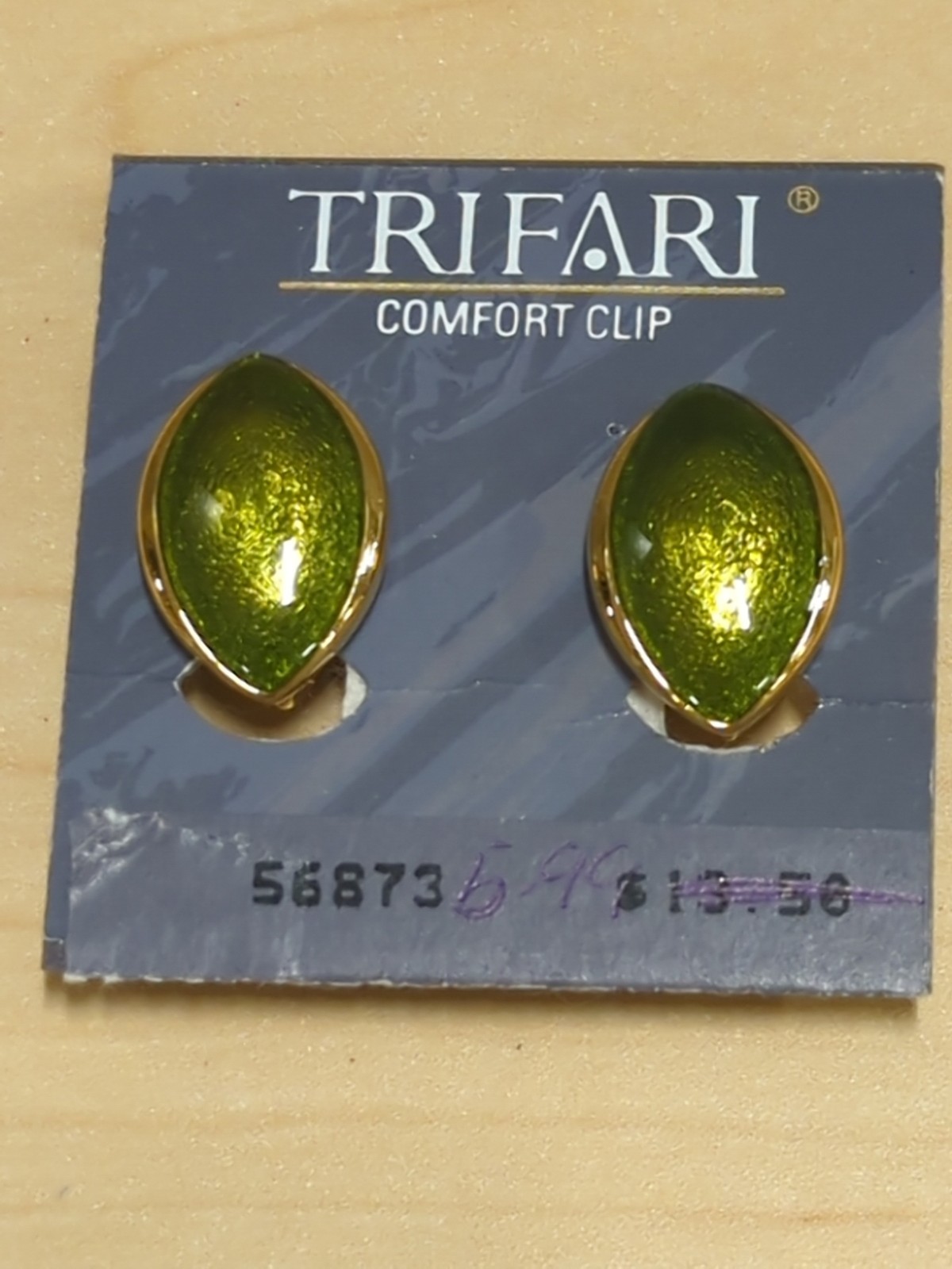 Vintage Trifari Comfort Clip Lime Green Enamel & Gold Oval Clip on Earrings NOS