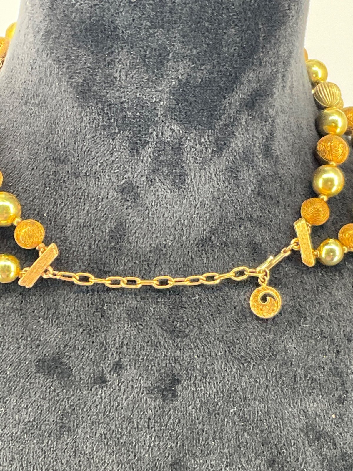 Vintage Lisner Gold-Tone Double Strand Necklace With Textured Beads & Faceted Ac