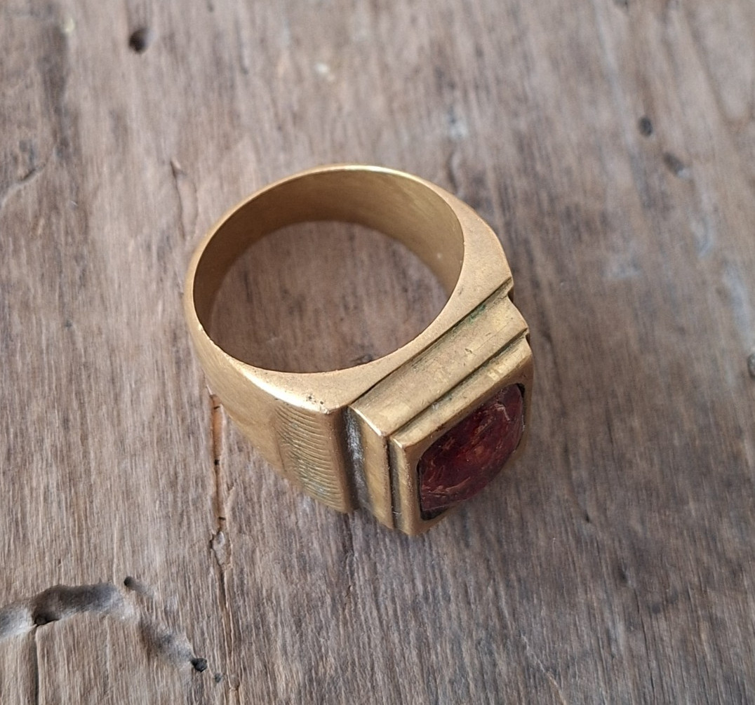 Soviet Prison Art Ring, USSR Inmate Folk Art, Plexiglass Brass Signet Ring