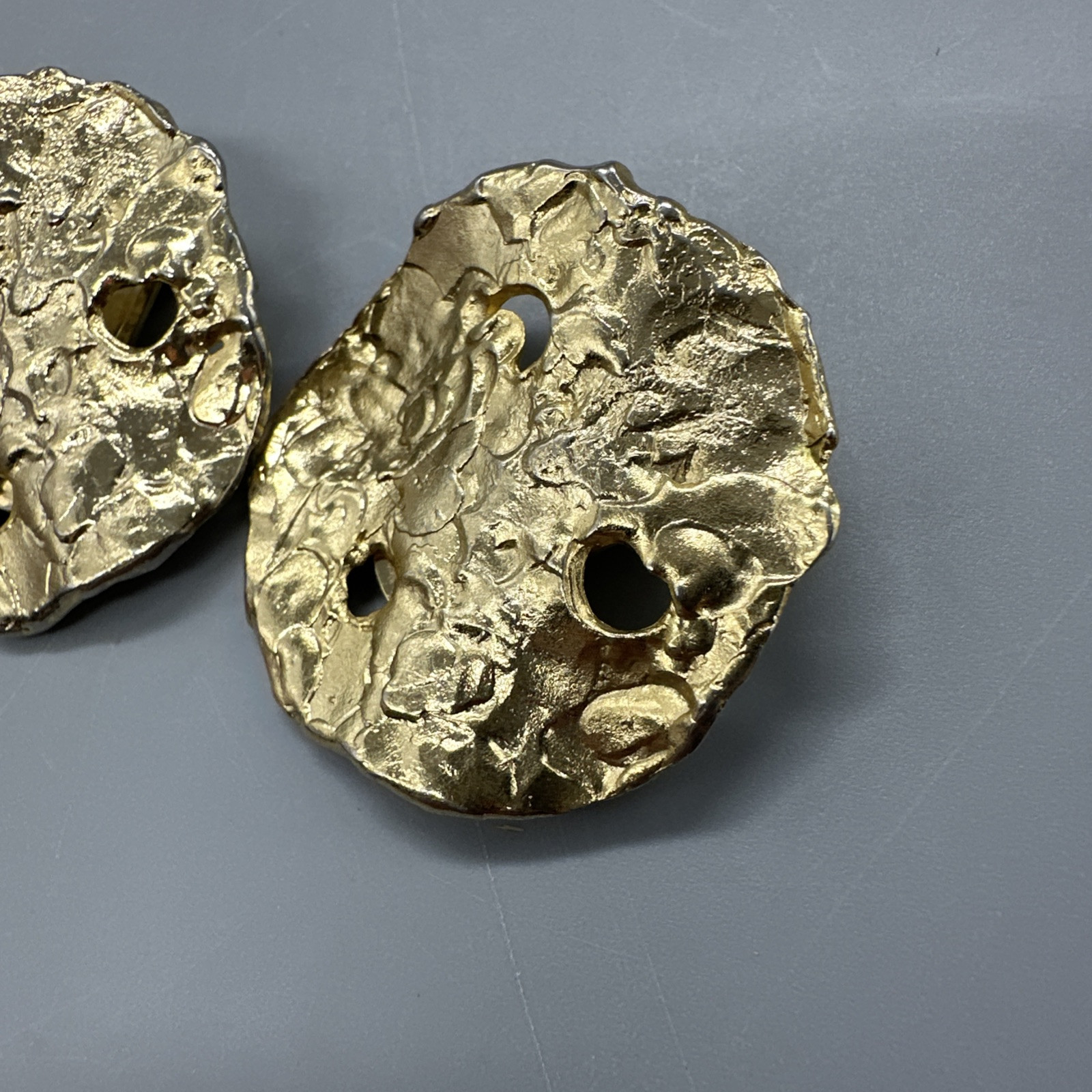 Orena Paris Large Gold Tone Clip On Earrings Vintage Sand Dollar