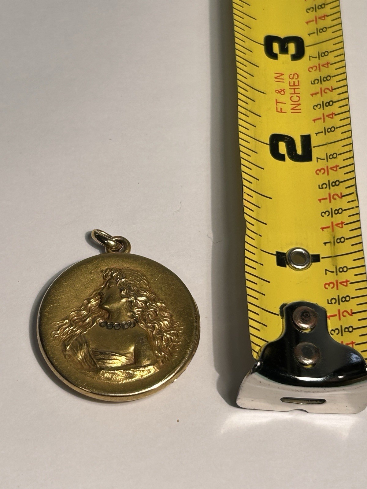 Vintage Art Nouveau Gold Filled Lady Portrait Round Locket Pendant
