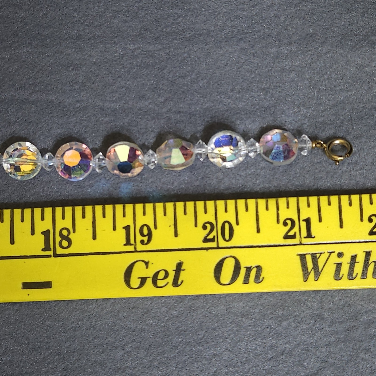 Vintage Iridescent Crystal Beaded Necklace Aurora Borealis Gold Tone Clasp 21″