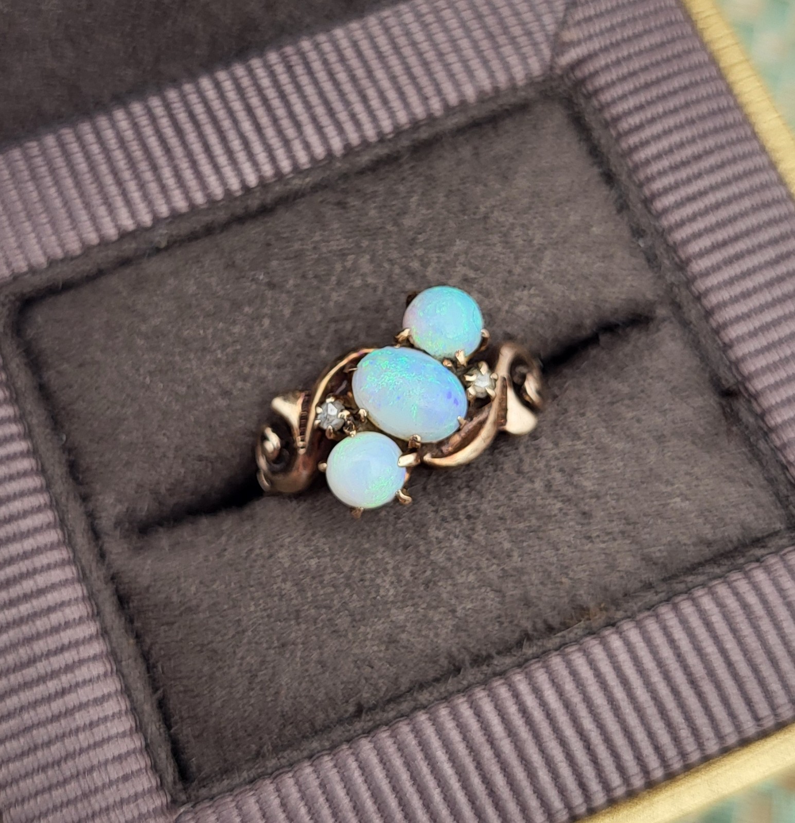 Antique Victorian 10K Gold Trilogy Opal & Diamond Ring Sz 4.25