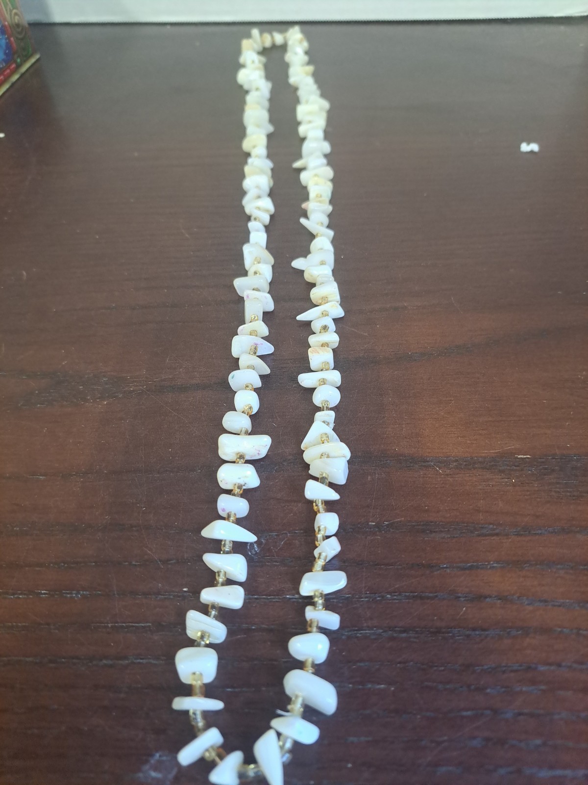 Vintage Flapper Style Off White Chipped Stone Necklace