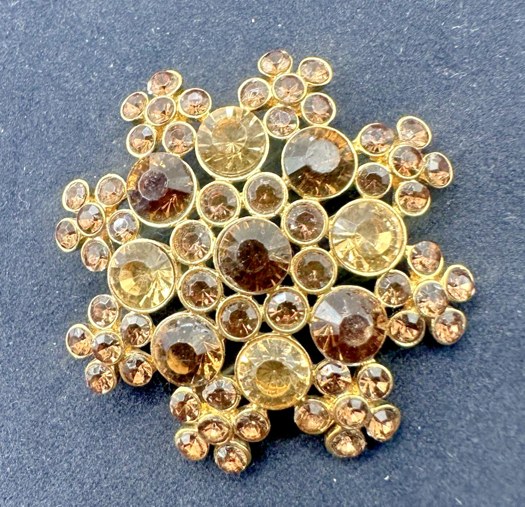 Elegant Gold-Tone Flower Brooch with Tan & Brown Details