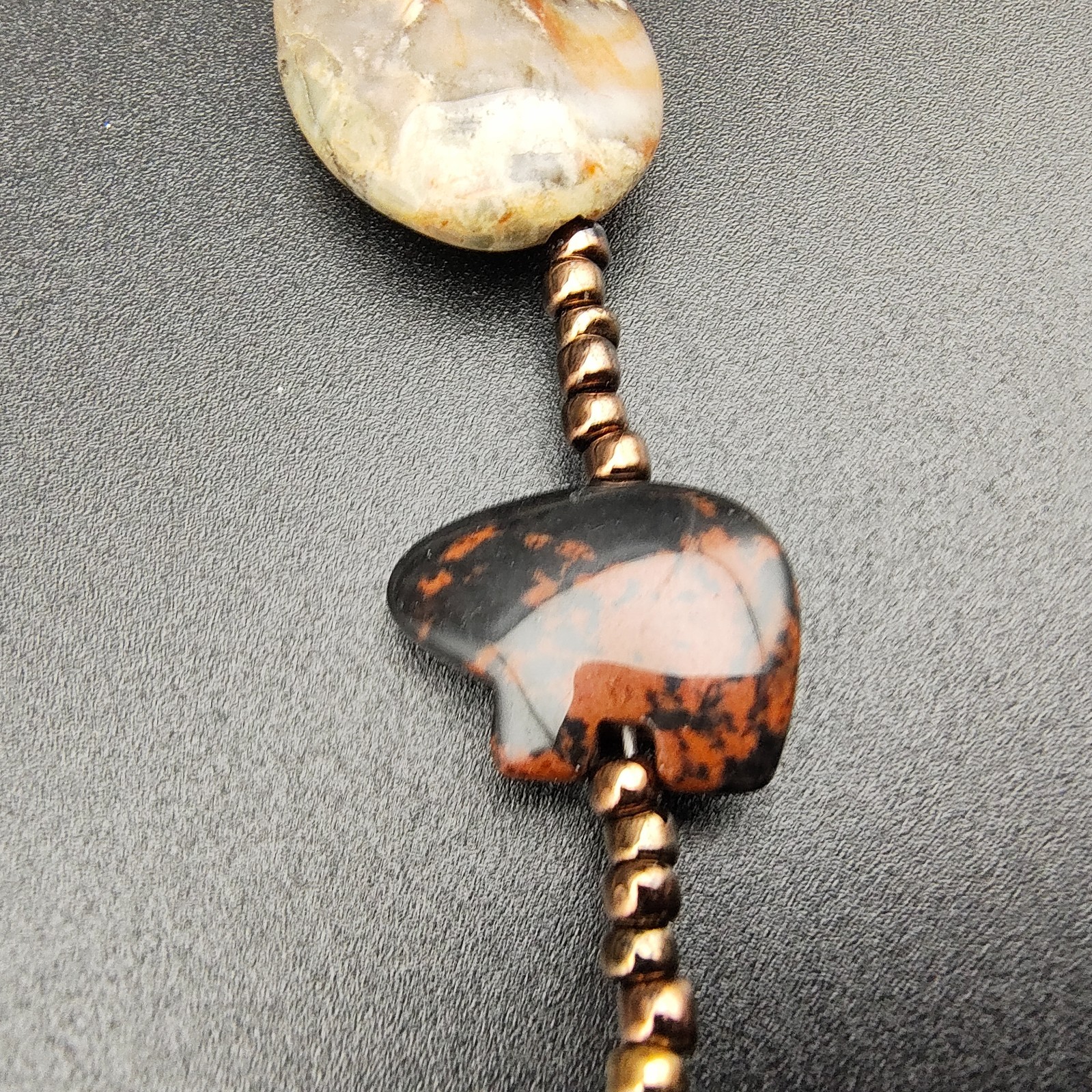Vintage Southwestern Style Beaded Necklace Stone Bear Fetish Earthy Boho