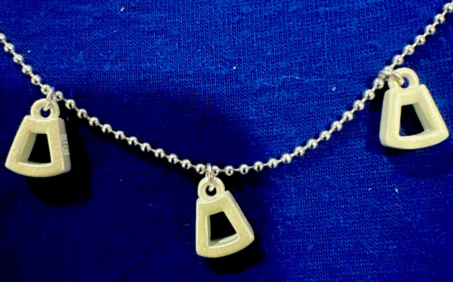 Signed Givenchy White Powder Coat 3 Lock Pendant Necklace 16in + 3in New – Boxed