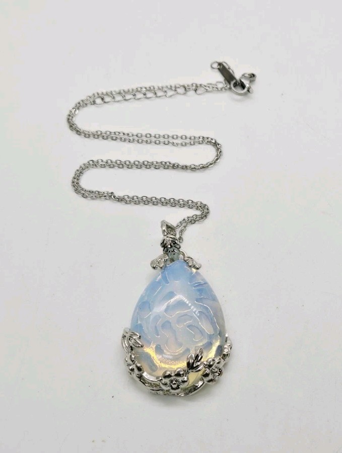 Opalite Pendant Necklace Filigree Stainless Steel Silver tone Vintage 17.5 in