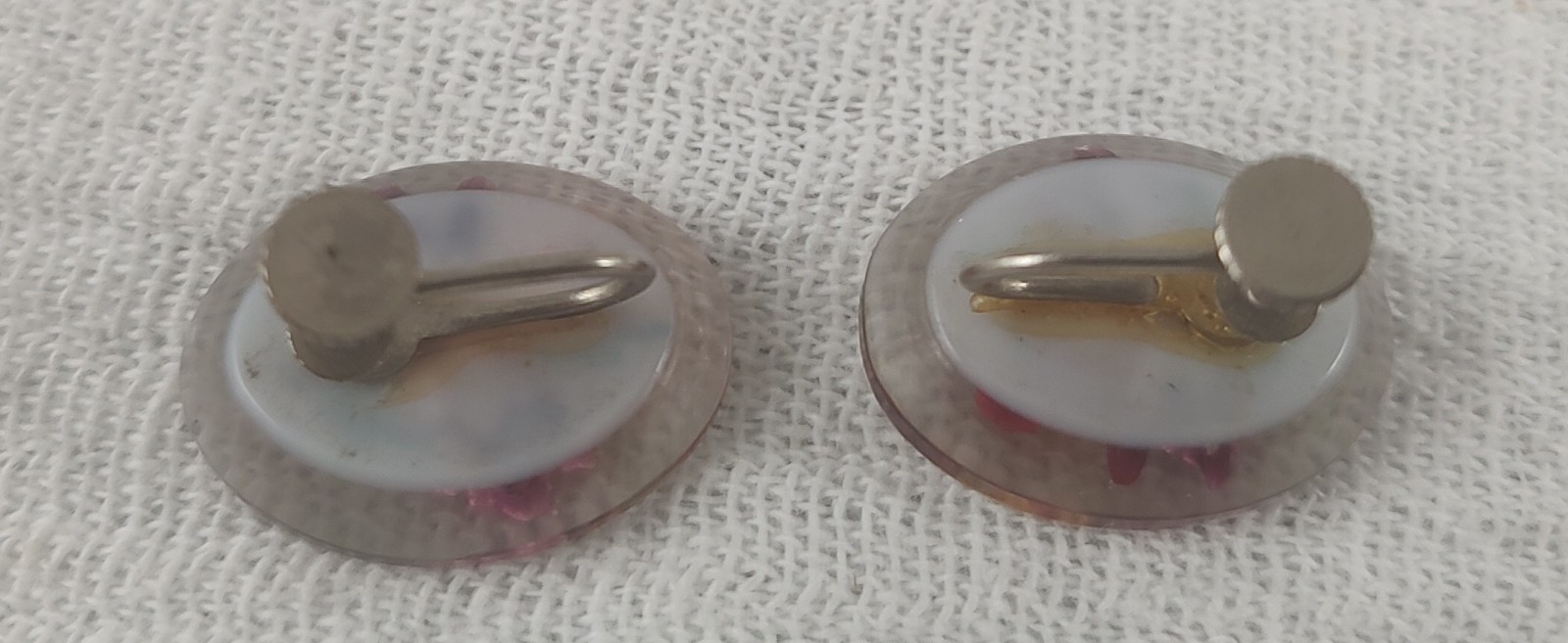 Vintage 1950’s Reversed Carved Screw Post Earrings Lucite Orchid Flower Oval