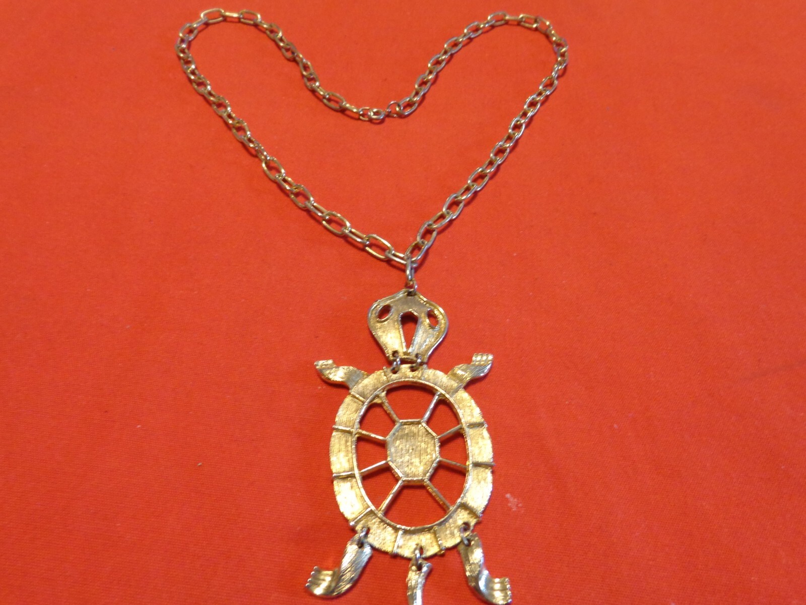 ANTIQUE TURTLE NECKLACE PENDANT 24 in CHAIN GOLD TONE METAL 3 1/2 x 2 in # 154