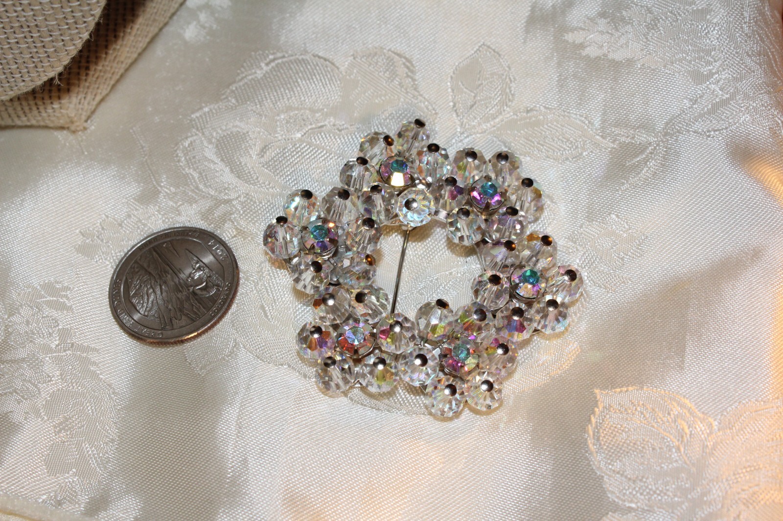 VINTAGE AB CRYSTAL RIVOLI SNOW FLAKE PIN 2 3/8 INCHES AROUND STUNNING