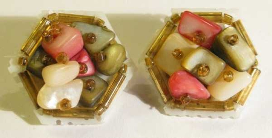 Faux Art Glass Plastic Bead Vintage Earrings RETRO Clip On VGC Free Post 1950