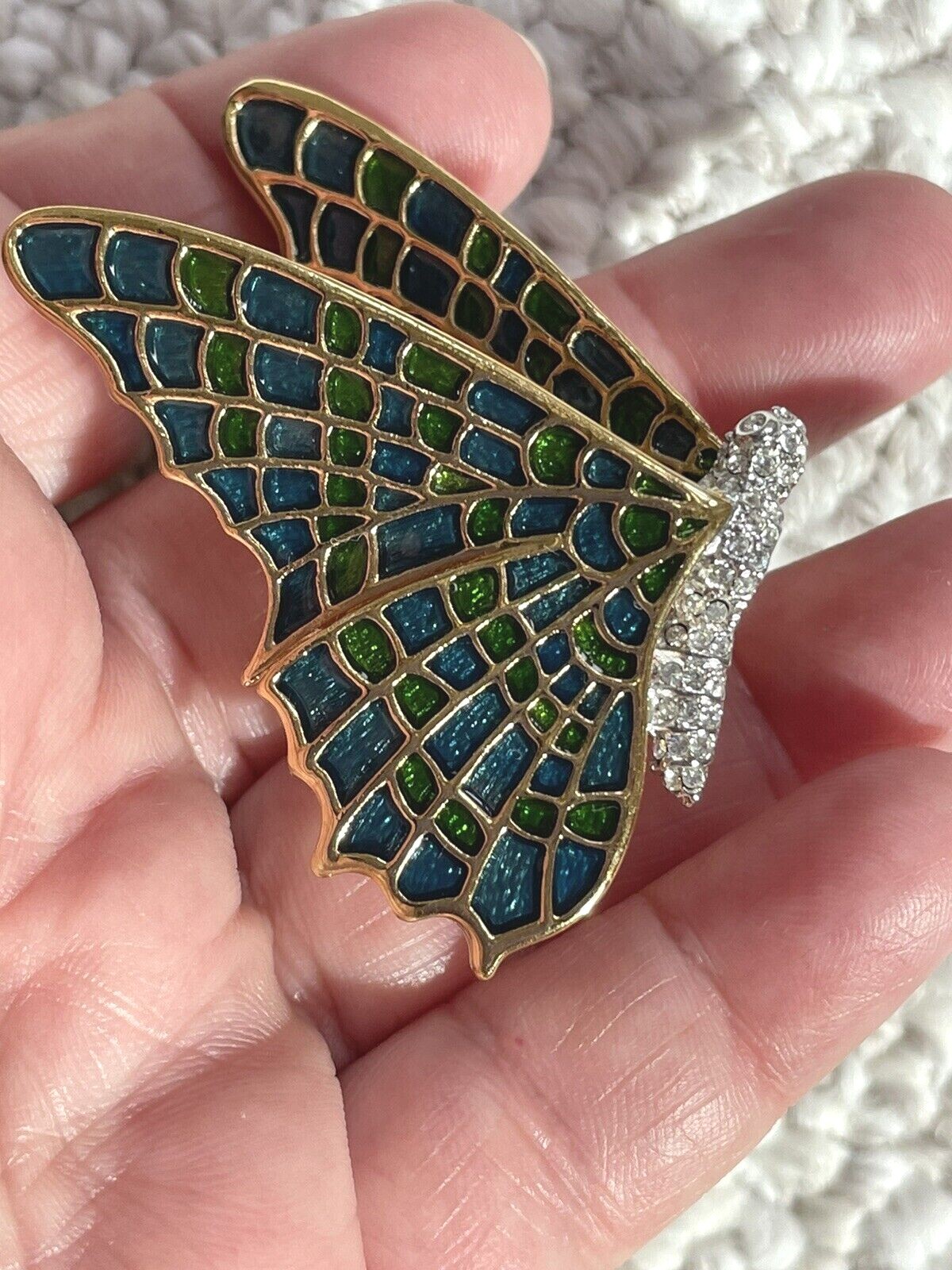 KJL KENNETH JAY LANE SIGNED Gold tone PEACOCK BUTTERFLY BROOCH with Crystals