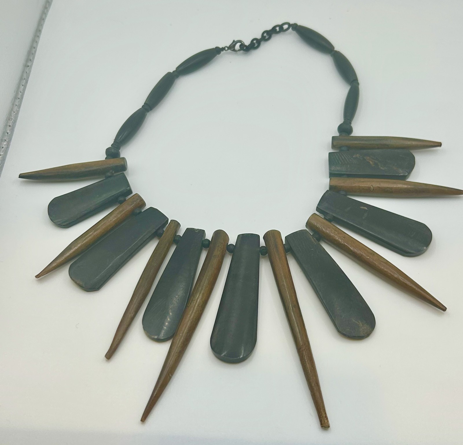 VINTAGE SCANDINAVIAN BRUTALIST NECKLACE RESIN & WOOD SPIKY BROWN BLACK UNSIGNED