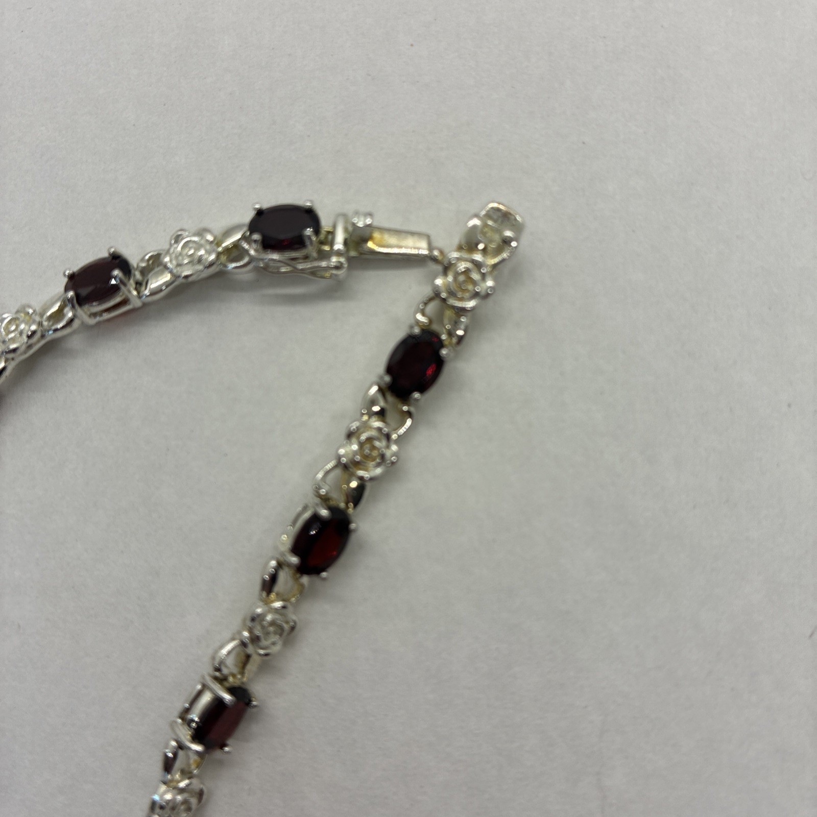 Vintage 925 Sterling Silver Red Garnet Gemstone Floral Link Bracelet