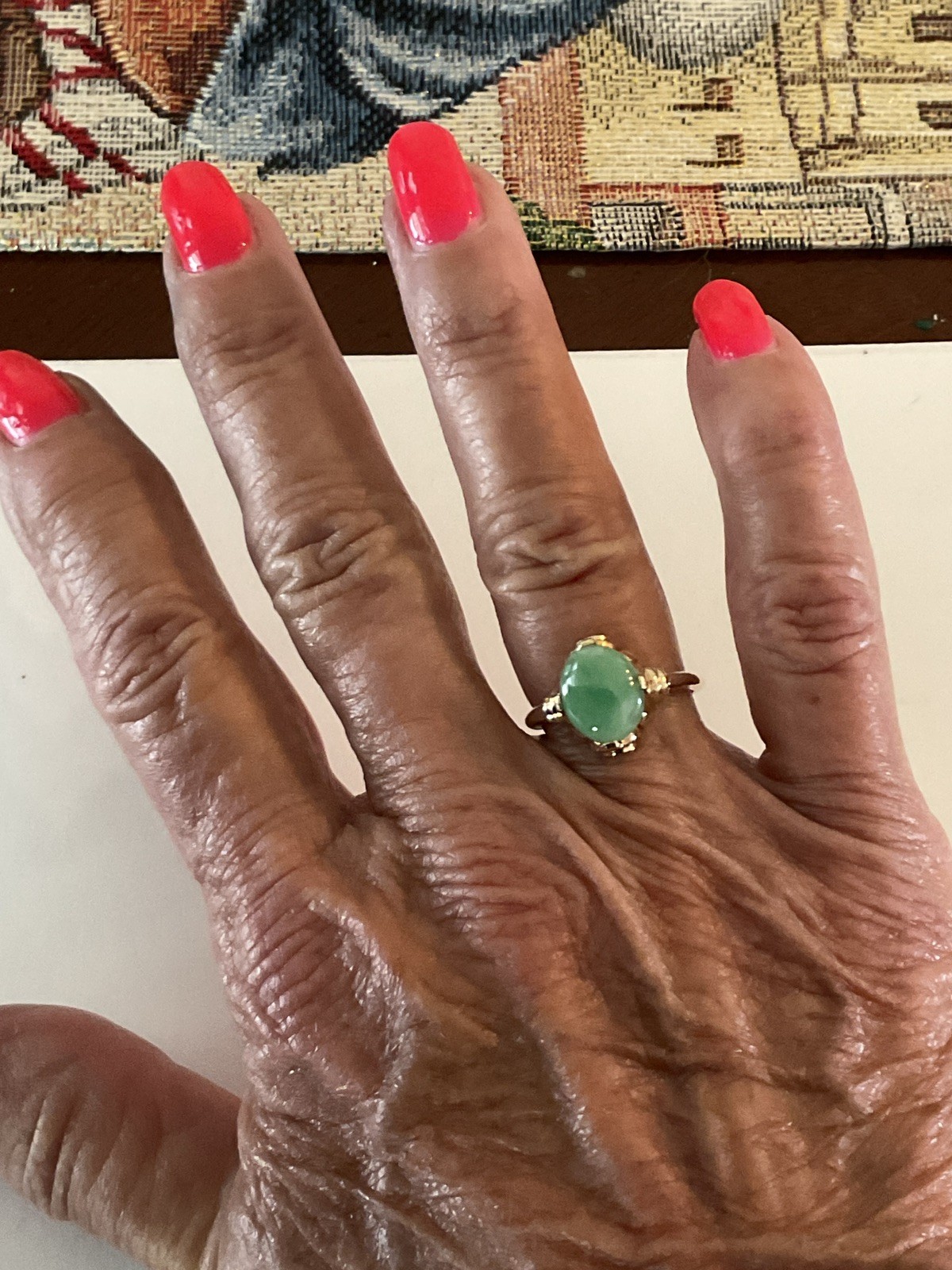 Vintage 14K Yellow Gold 9.5mm Light Green Jade Jadeite Ring 2.63 gr Size 5 1/2