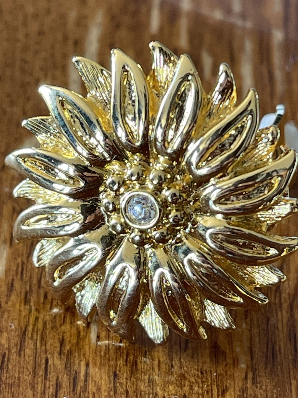 Vtg Joan Rivers Convertible Brooch Clip Earrings Gold Tone Rhinestone Flowers