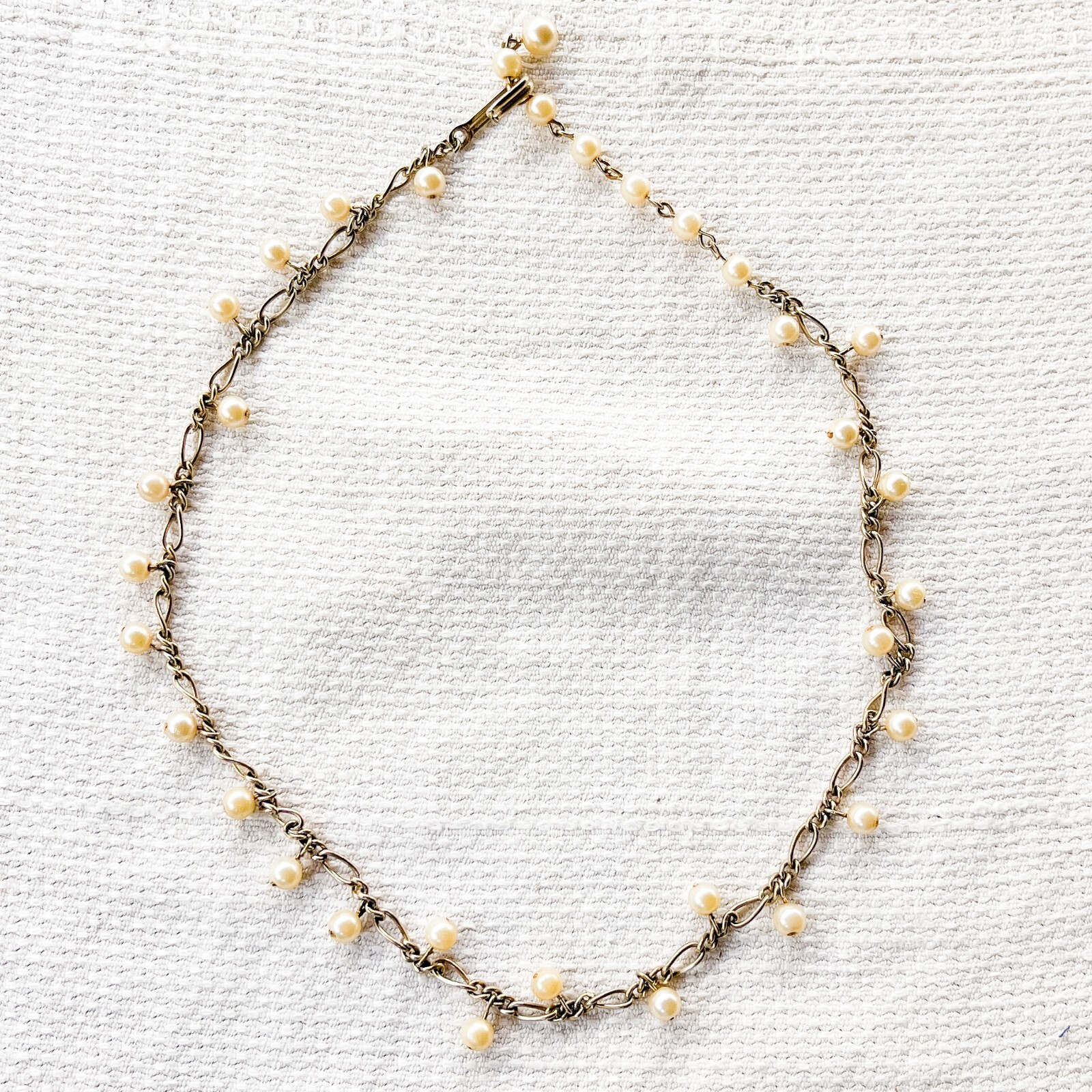 Vintage 1950s Faux Pearl Station Necklace Gold Tone Chain Romantic Cottagecore