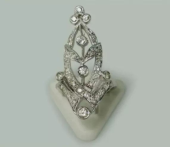 Gorgeous Brilliant Round Cut Lab-Created 1.52CT Diamond Floral Antique Fine Ring