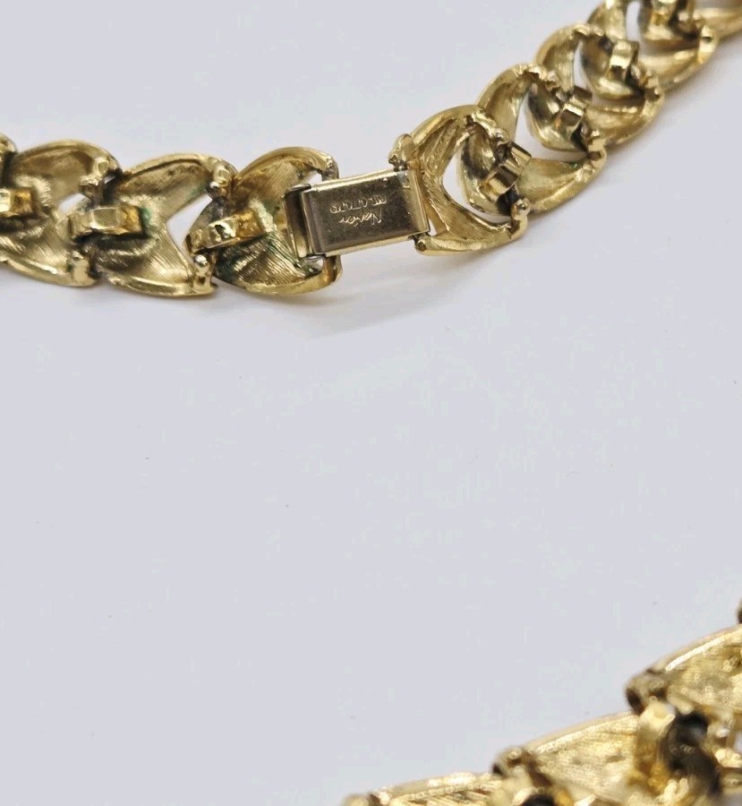 Napier Choker Necklace Gold Tone Arrow Couture Chunky 80’s Style Vintage 16.5 in