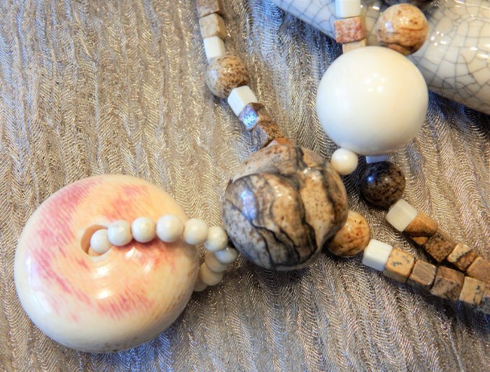 Retro Vintage Earthy Organic Boho Chic Natural Stone Bead Y Necklace