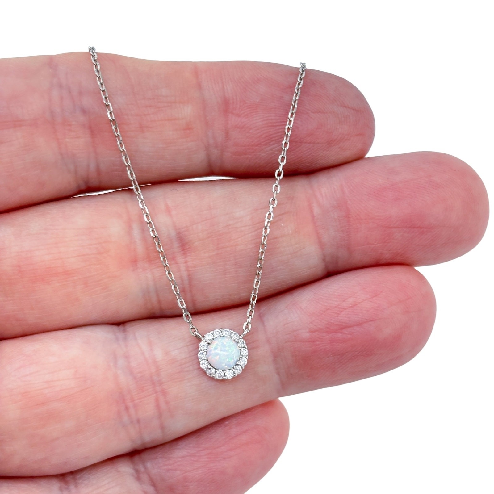 Vintage Sterling Silver 925 Halo Pendant Station Necklace 16″-18″