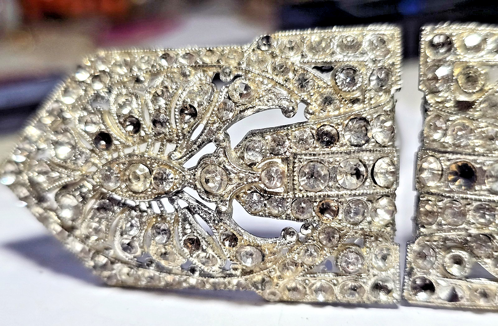 1930’s New England Glass Works Art Deco Filigree Pair of Rhinestone Fur Clips
