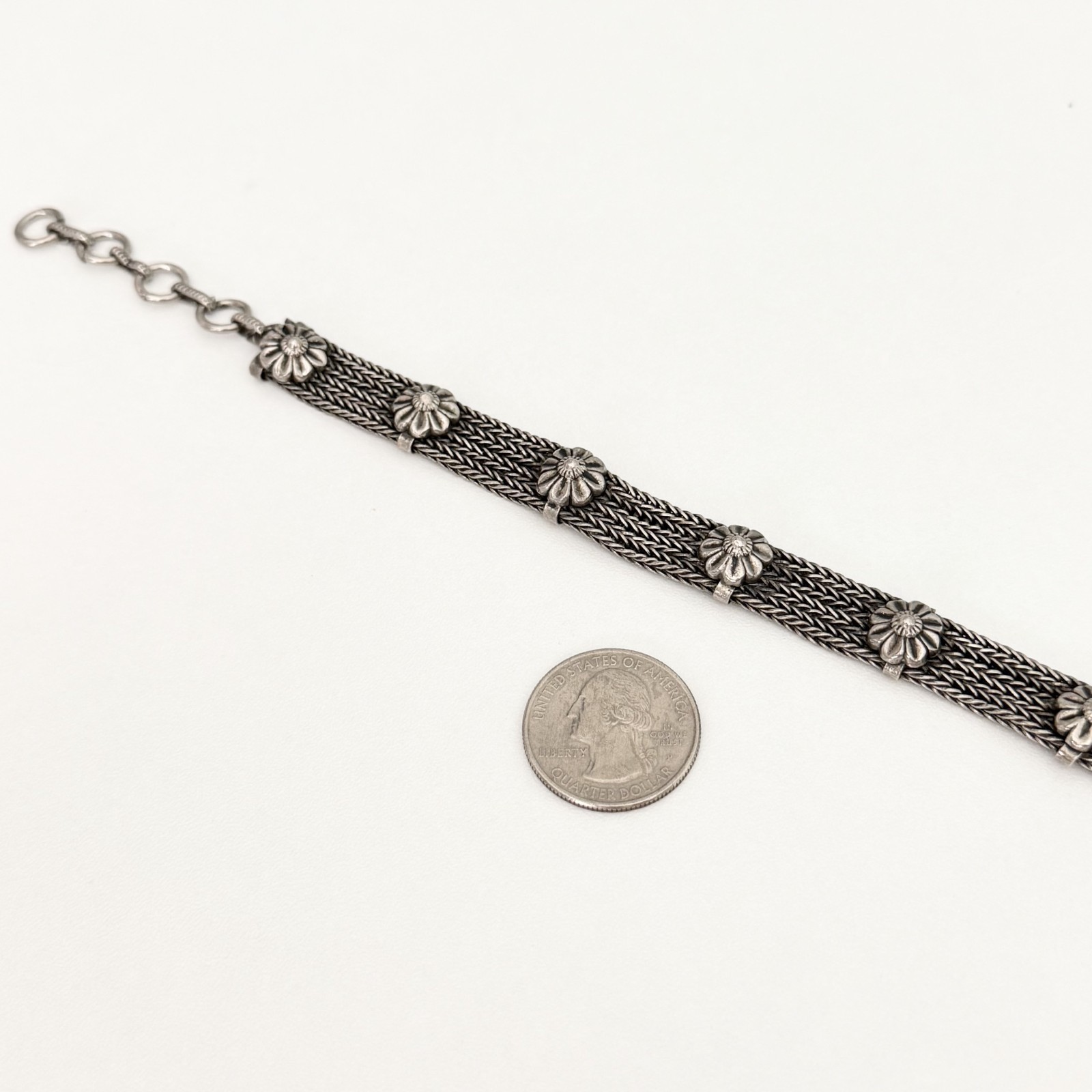 Vintage Cannetille Flower Silver Tone Chain Link Ladies Bracelet