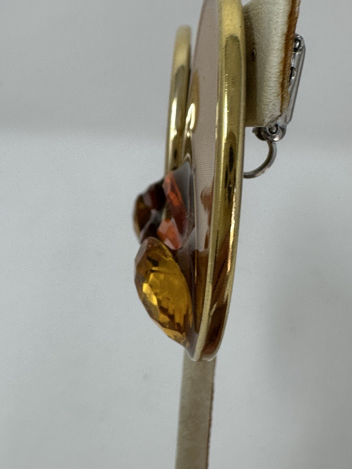 Vintage Mid-Century Lucite Clip-On Earrings BOLD Amber & Gold Tone 1950s Retro