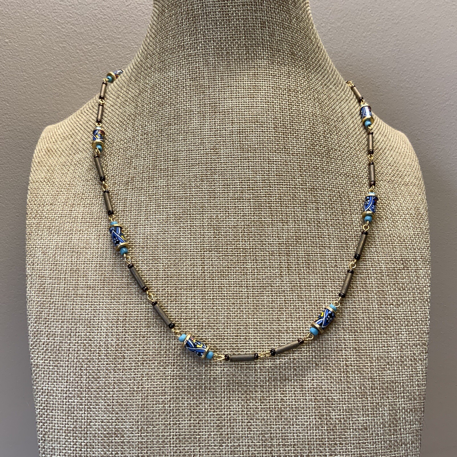 Vintage blue and gray acrylic bead necklace with spring ring clasp