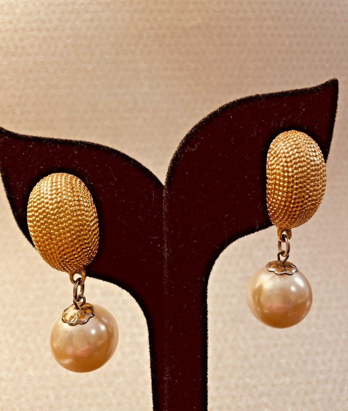 Elegant Dangle Drop Earrings Faux Pearl Chic Textured Gold Plate Metal Clip 2″