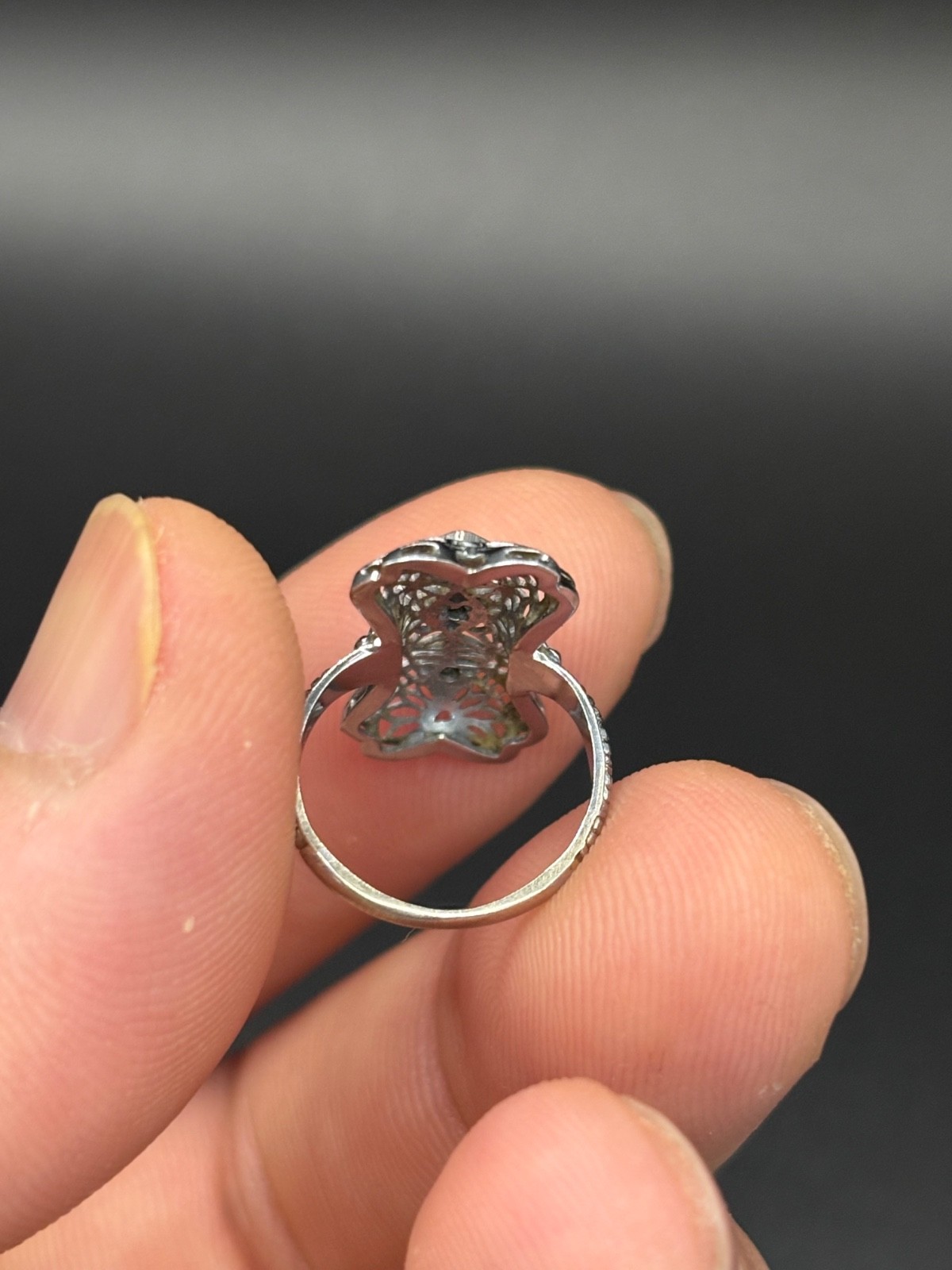 Vintage Filigree Art Deco Ring A&S 14K white gold size 3.5