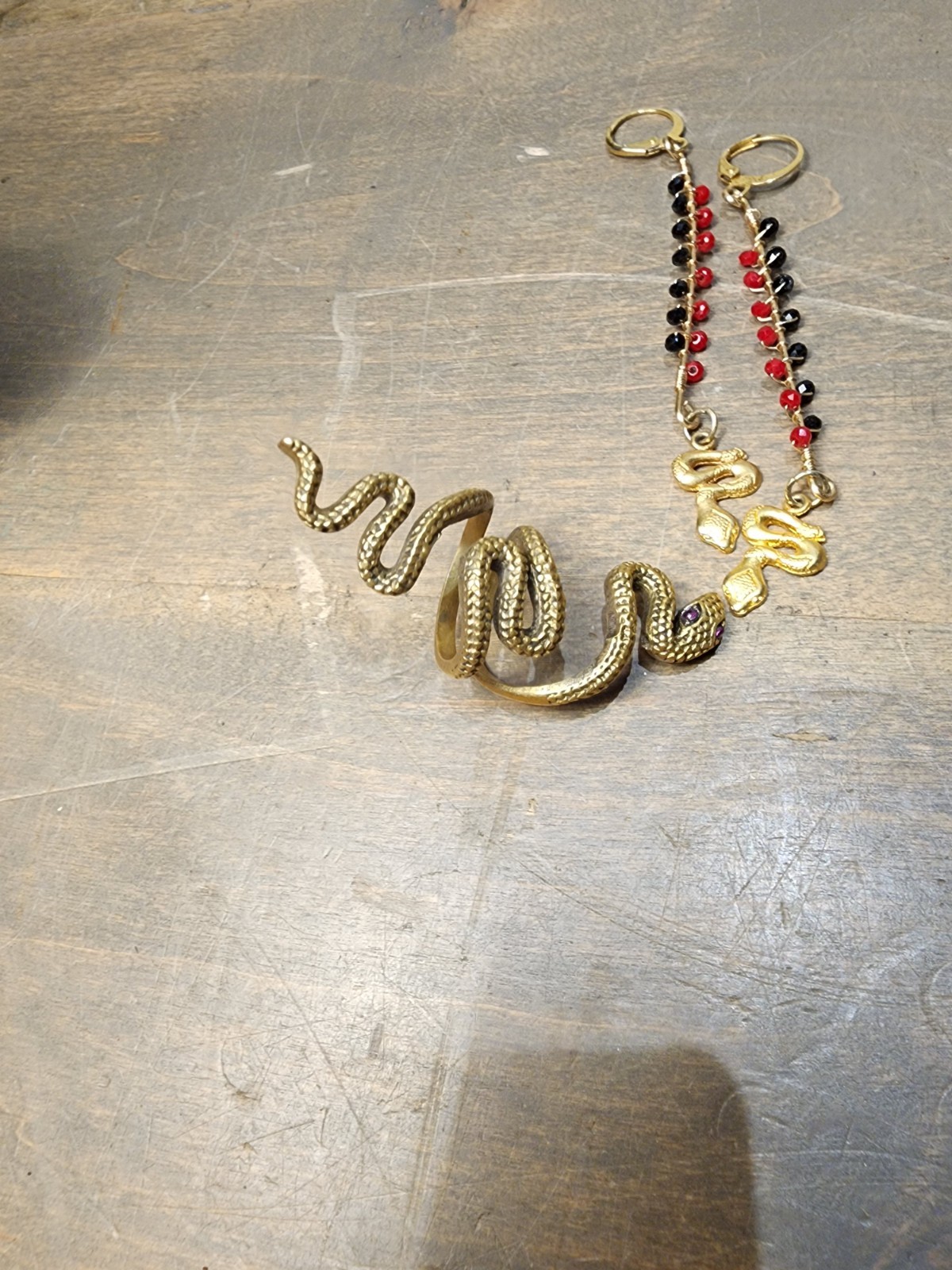 Vintage Lady Art Style Snake Serpent Coiled Wrap Finger Band Ring SZ 5 Brass