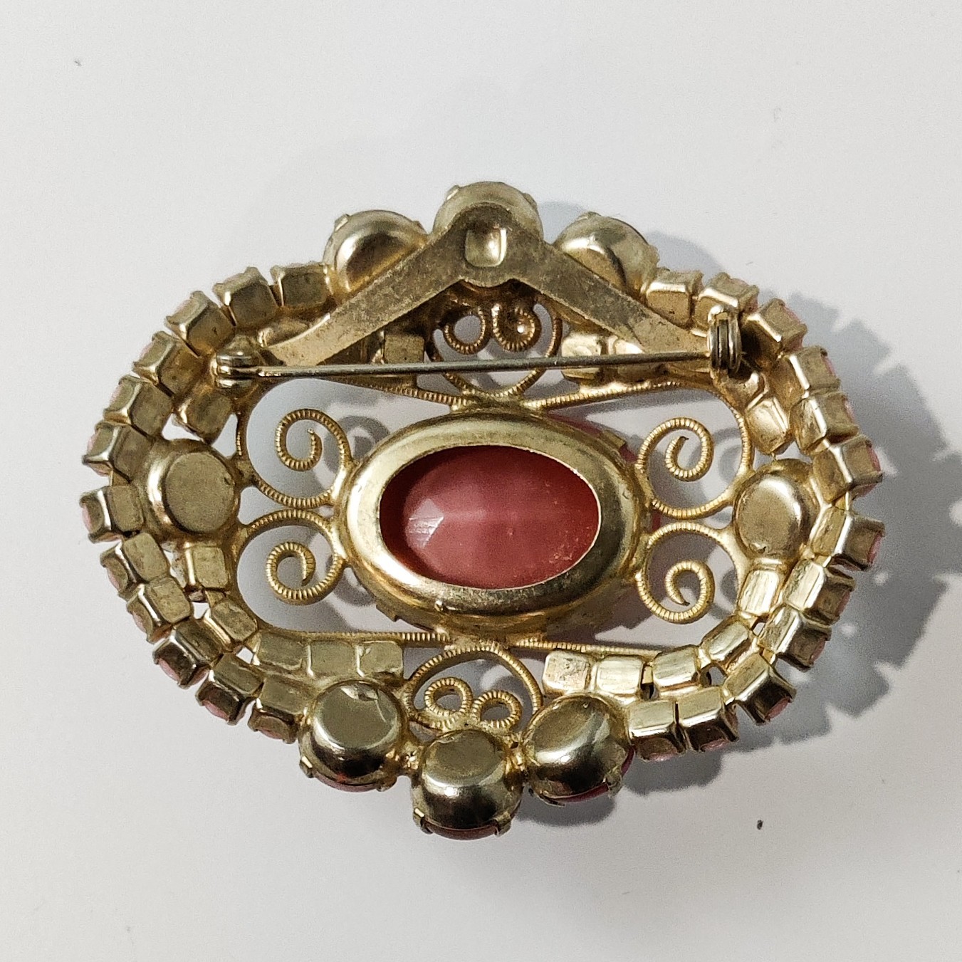 Vintage 1950-60s Brooch Large Moonstone Glass Cabochon Pink Milk Glass Prong Set