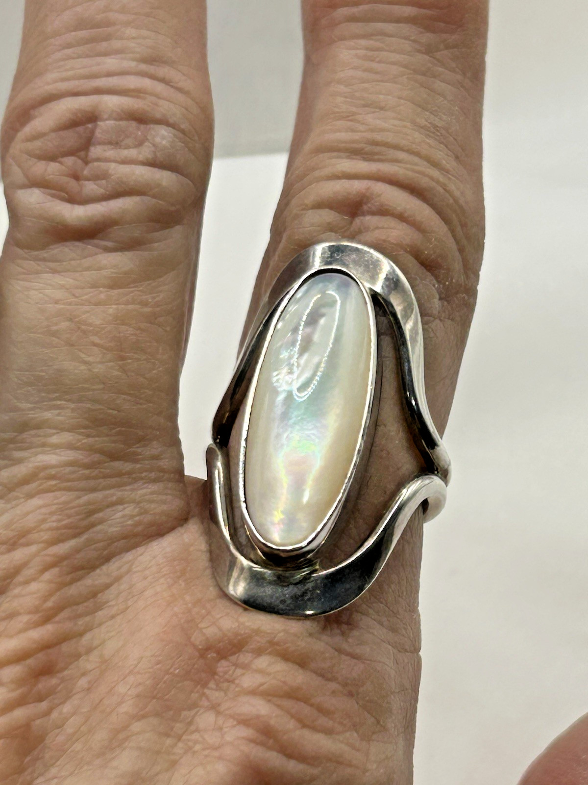 Signed DDD Dominique Dinouart Sterling Silver MOP Ring Size 9