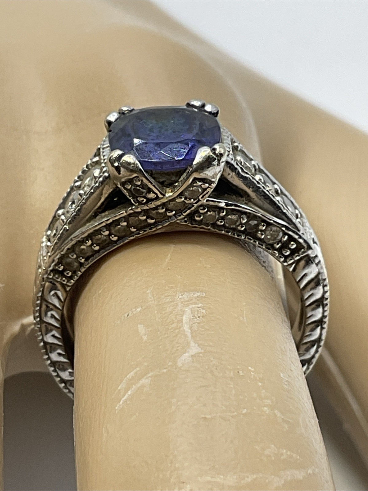 Ladies Ring Solid 14K White Gold Cushion Blue Stone & Diamonds VINTAGE HANDMADE
