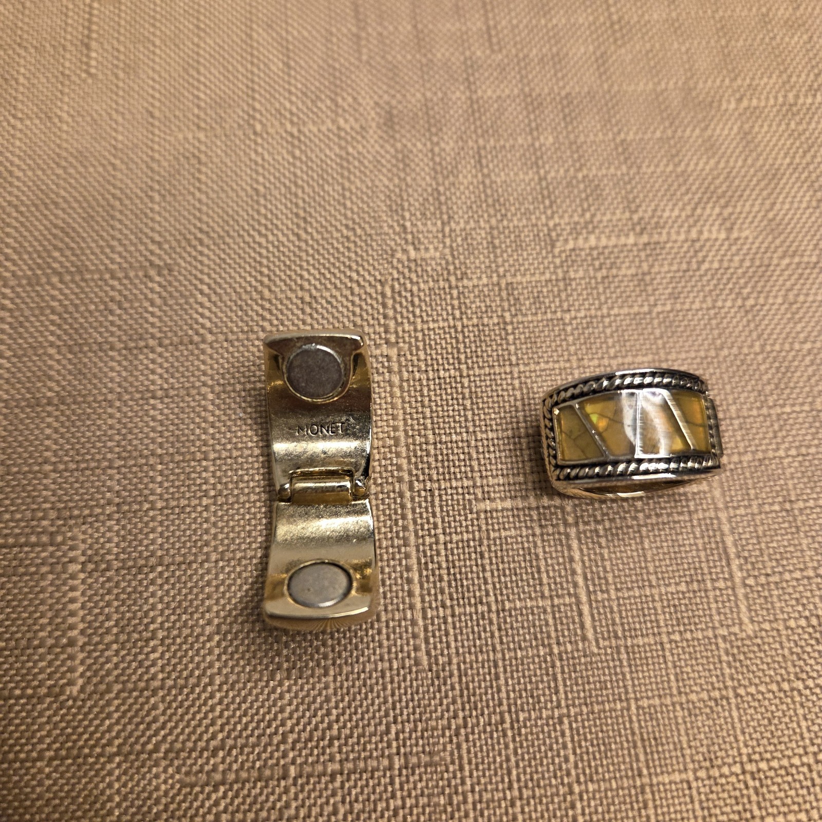 Lot Vintage 60s-80s Clip-On Earrings: Crown Trifari Silver Leaf, Monet & Pearl