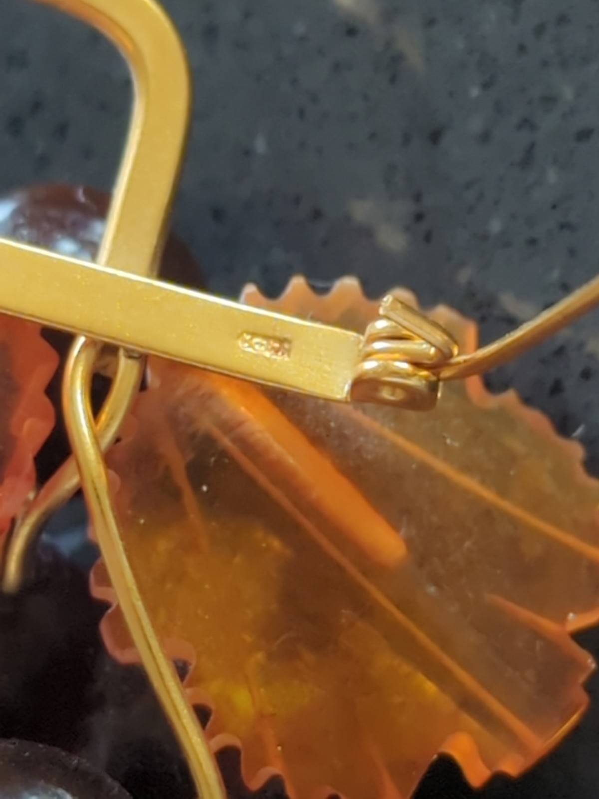 Vintage Russian Baltic Amber Grapes Brooch Pin Dangle Gold Tone F226
