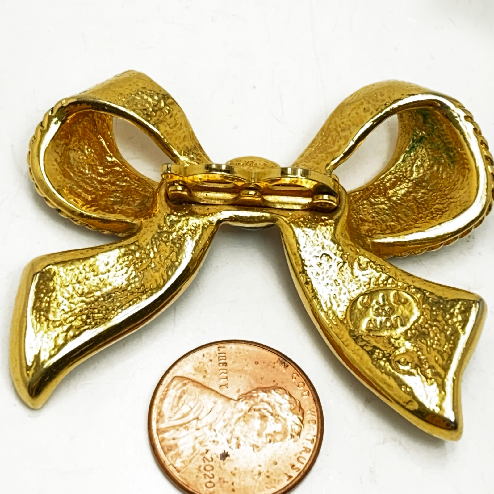 KJL for Avon Bow Necklace Enhancer Black Enamel 1987 Camelot Collection